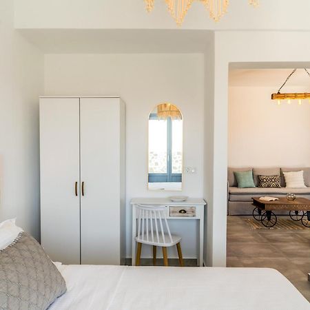 Santorossa Luxury Villas Emporio  Exteriér fotografie
