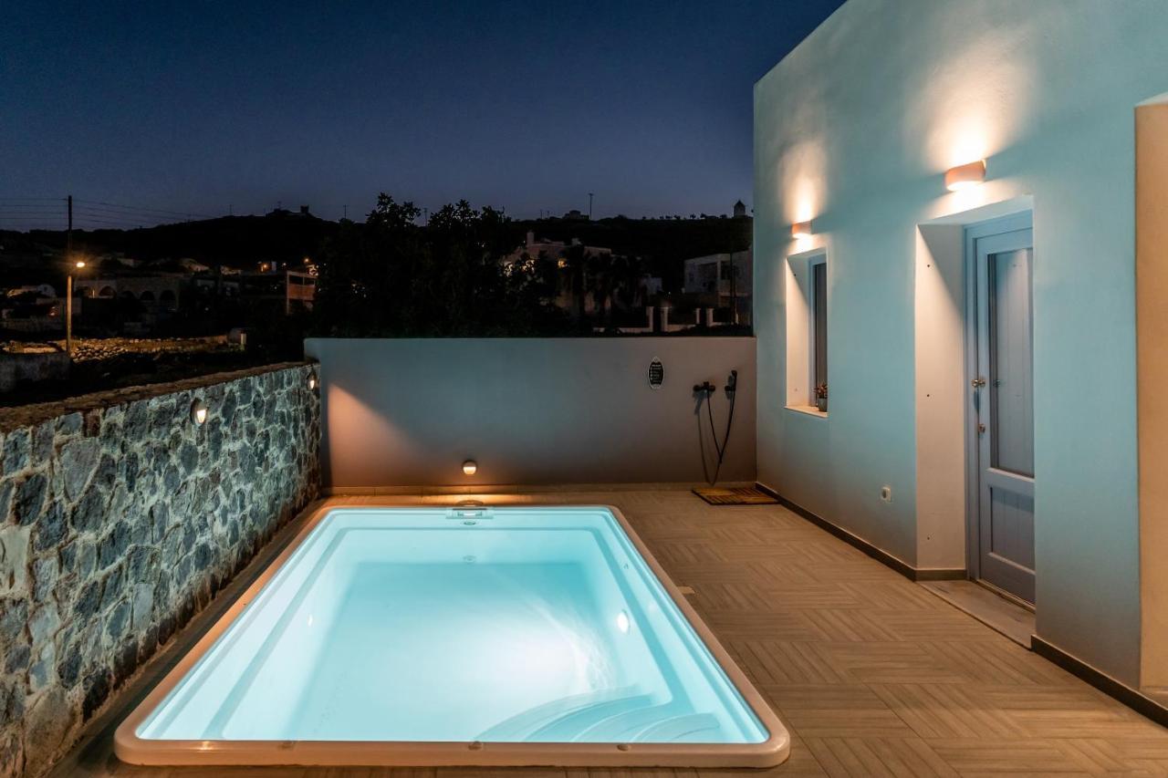 Santorossa Luxury Villas Emporio  Exteriér fotografie