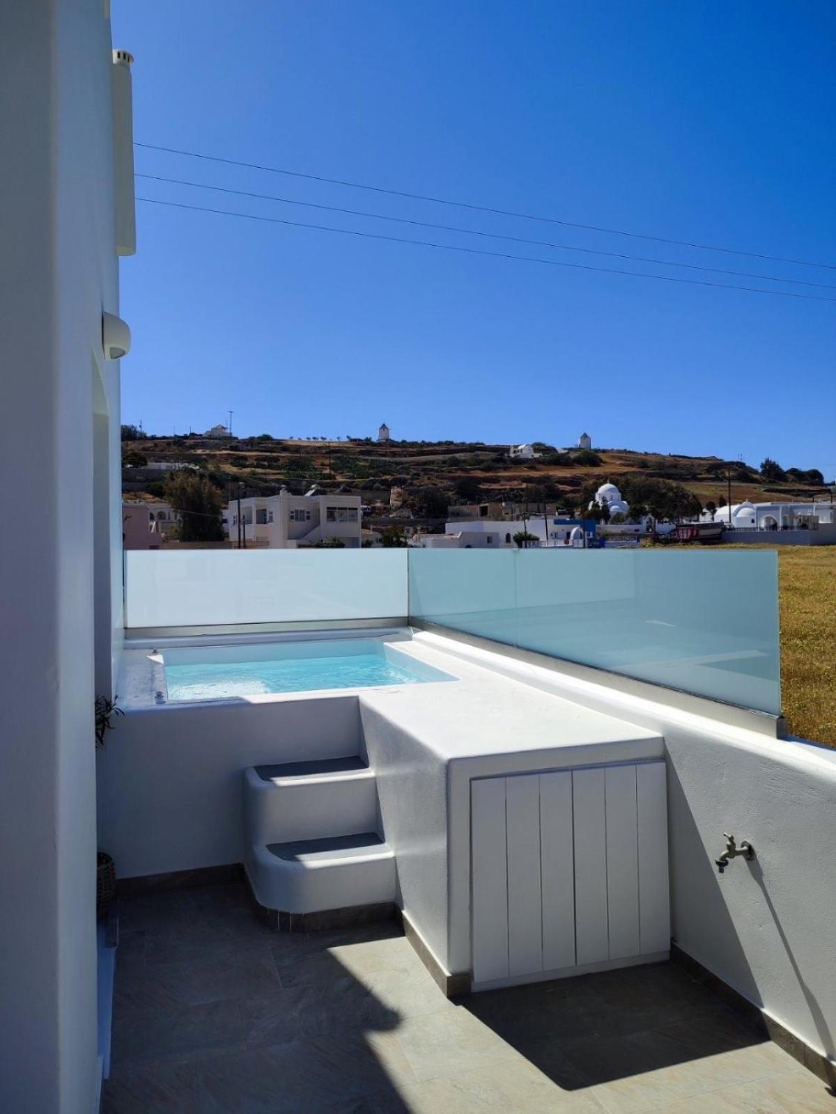 Santorossa Luxury Villas Emporio  Exteriér fotografie